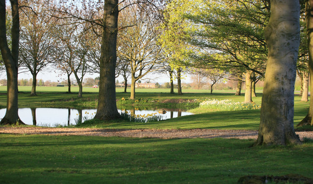 Evening at Reasby © roger geach cc-by-sa/2.0 :: Geograph Britain and ...