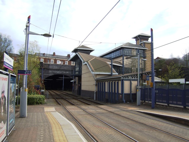 Jewellery Quarter - Railway Station and © John M cc-by-sa/2.0 