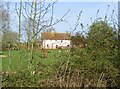 TL8254 : Farmhouse, Brockley Green. by Stuart Shepherd
