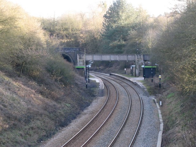 wood-end-station-and-tunnel-mouth-robin-stott-geograph-britain-and