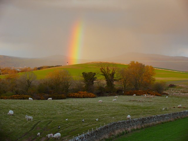 Pot of Gold © Andy Farrington cc-by-sa/2.0 :: Geograph Britain and Ireland