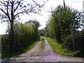 TM2453 : Footpath to Loom's Farm & entrance to Further Hill Farm by Geographer