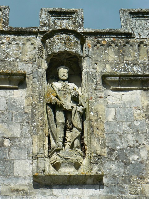 King Edward VII, South elevation, North Gate, High Street, Salisbury (1 of 2)