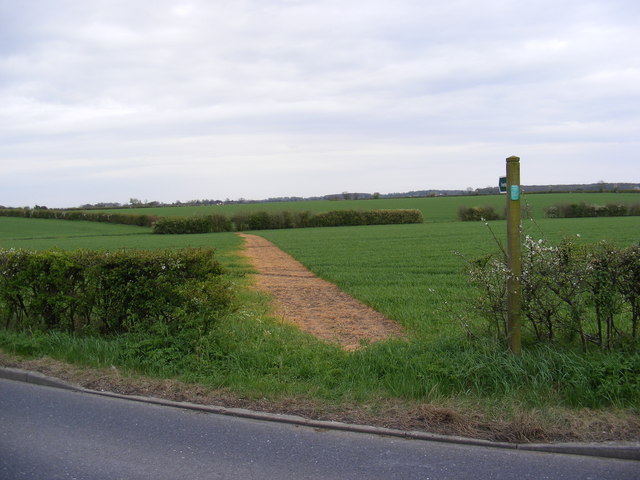 Footpath to Hatherleigh Farm