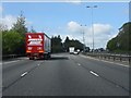 SU8092 : M40 motorway curving near Wheeler End by Peter Whatley