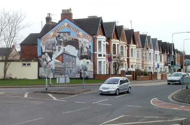 County Road and mural, Swindon