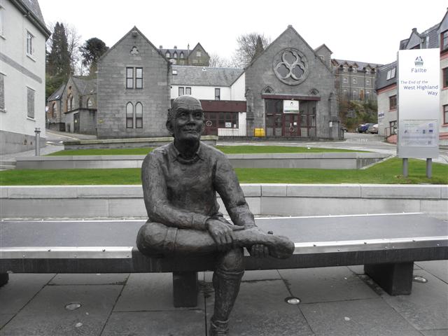 Seated Sculpture Fort William © Kenneth Allen Cc By Sa20 Geograph