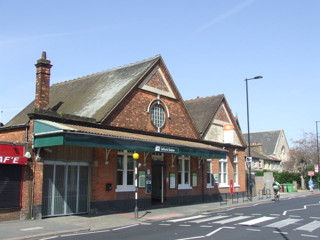 Selhurst station © Malc McDonald cc-by-sa/2.0 :: Geograph Britain and ...