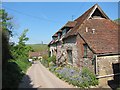 Flint cottages on Clapham Lane