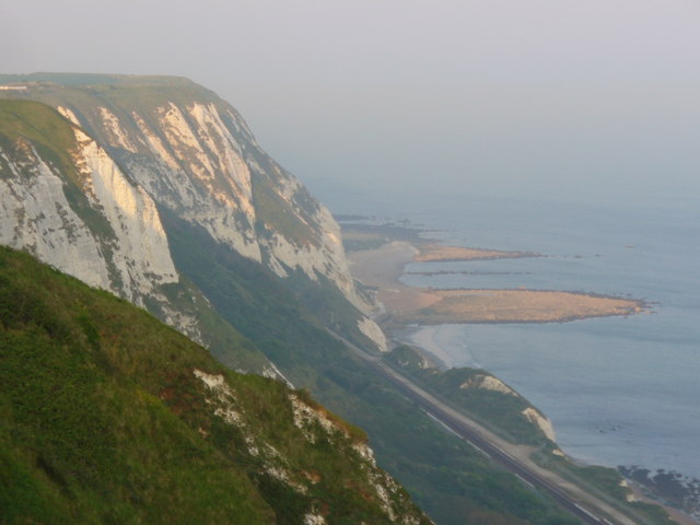 Samphire Hoe from Capel-le-Ferne © Colin Smith cc-by-sa/2.0 :: Geograph ...