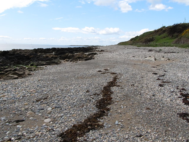 The Beach South Of Danes Bridge Point © Eric Jones :: Geograph Ireland