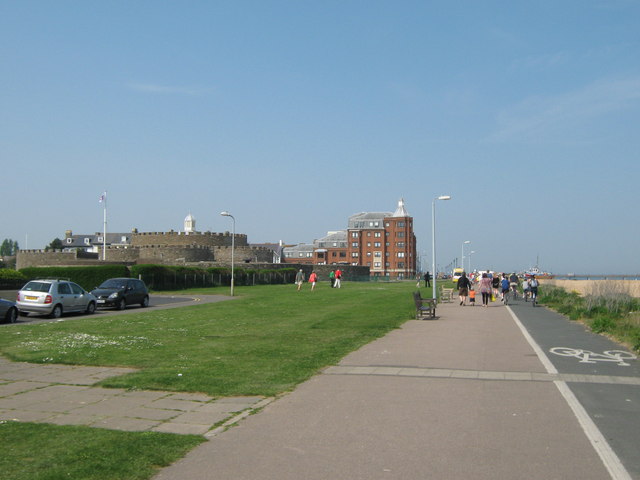 Saxon Shore Way and National Cycle Network 1 near Deal Castle