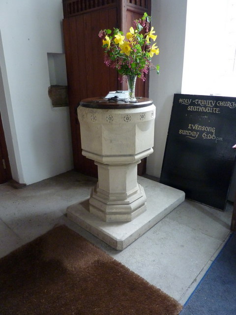 Holy Trinity Church, Seathwaite, Font