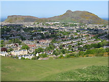 NT2570 : Arthur's Seat and Salisbury Crags by M J Richardson