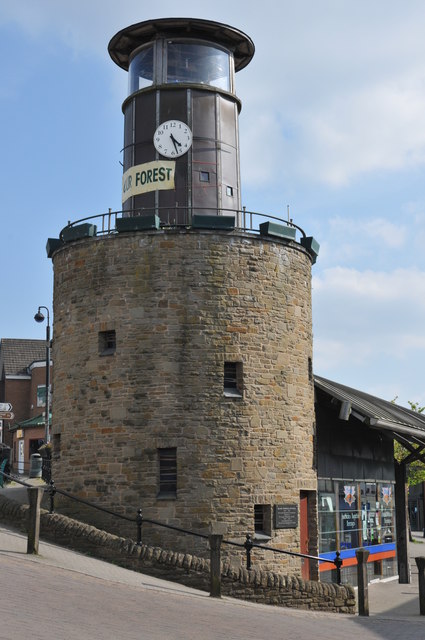 Clock Tower, Cinderford © Philip Halling cc-by-sa/2.0 :: Geograph