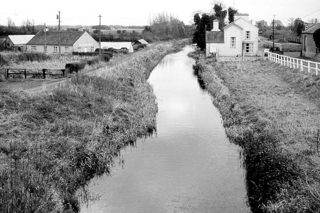 The Royal canal at Hill of Down
