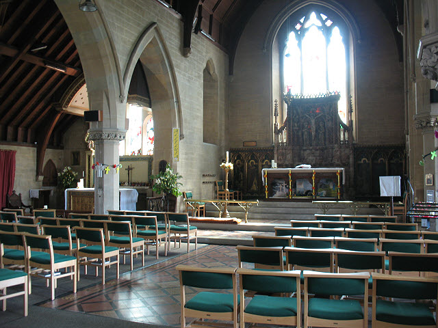 St Augustine, South Croydon: worship... © Stephen Craven cc-by-sa/2.0 ...