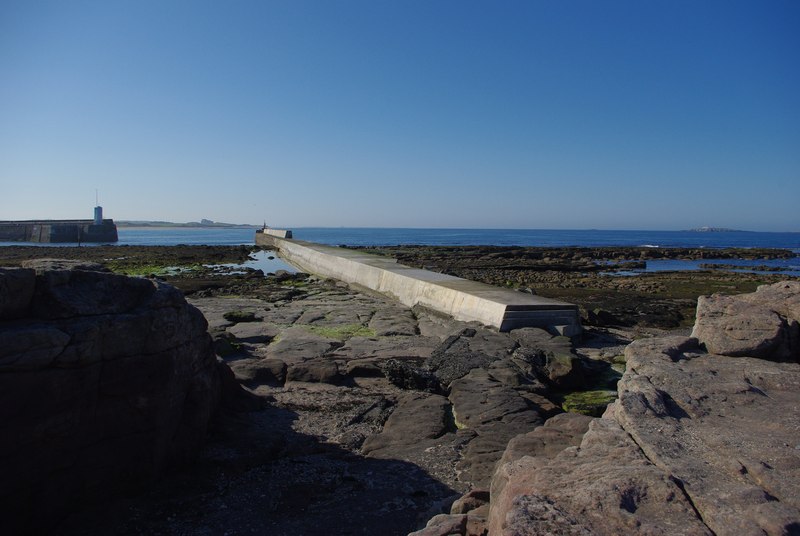 Breakwater At Seahouses North © Phil Champion Cc By Sa20 Geograph Britain And Ireland 5931