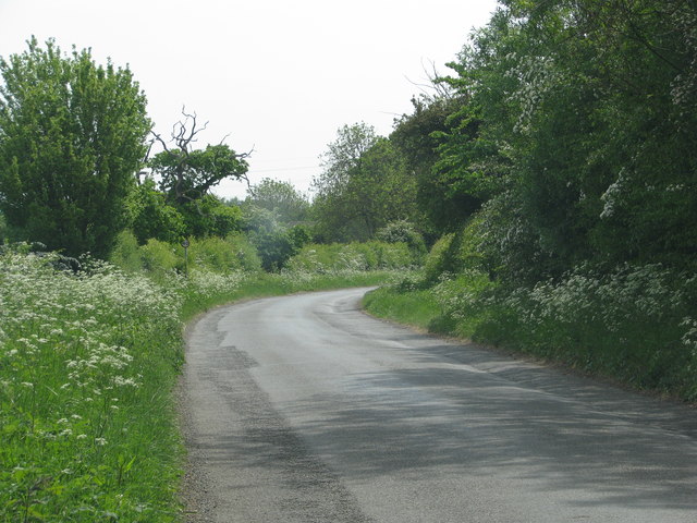 Road to Hillesden