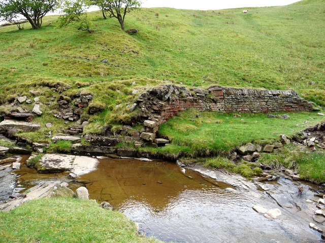 Remains of dam on Middlehope Burn above Low Slitt Mine
