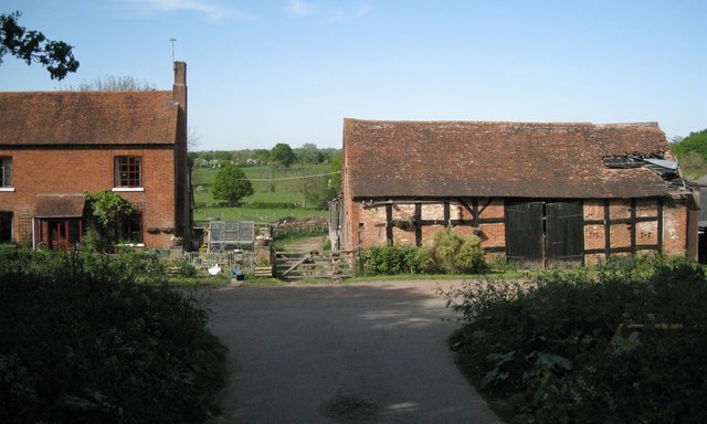 valley-farm-yarningale-common-robin-stott-geograph-britain-and