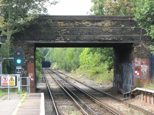 Bridge Northwest Of Kidbrooke Station © Mike Quinn Cc By Sa20