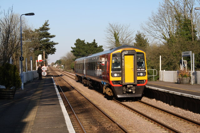 Train passing through Wymondham Station