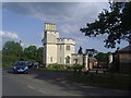 Gatehouse on Nettleden Road, Ringshall