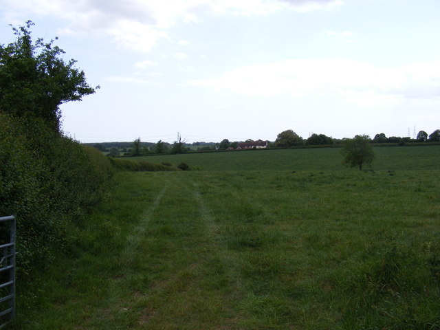 Footpath to Merton Farm