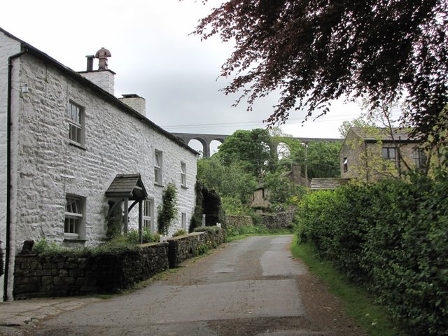 The road to Arten Gill
