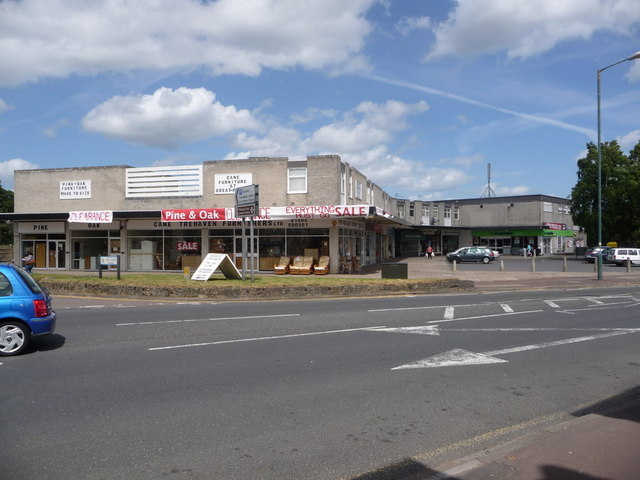 Kinson: shopping complex in Wimborne Road