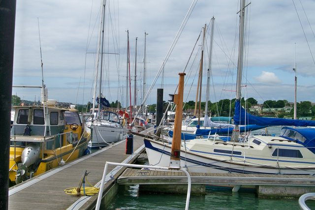 Berthing Pontoon - Bembridge Marina © Colin Babb cc-by-sa/2.0 ...