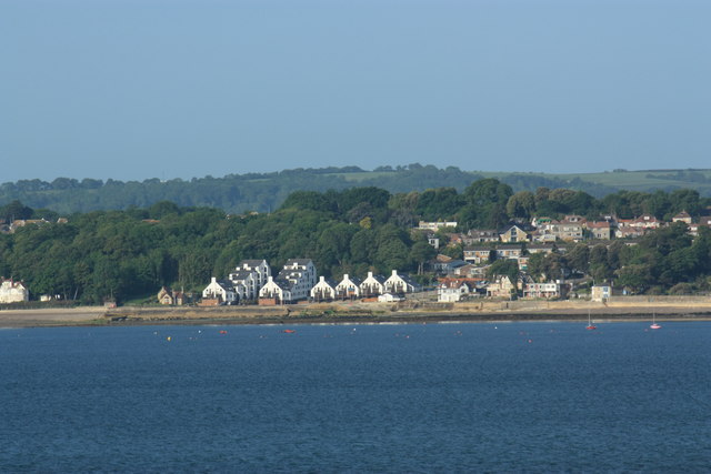 Pier Rd, Seagrove Bay, Isle of Wight © ben hollier :: Geograph Britain ...