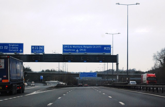 Junction 7, M25 © N Chadwick cc-by-sa/2.0 :: Geograph Britain and Ireland