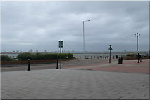 SJ3194 : The sea front at New Brighton by Eirian Evans