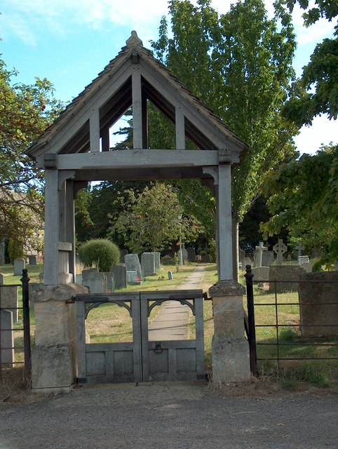Boddington Church - Gate Entrance