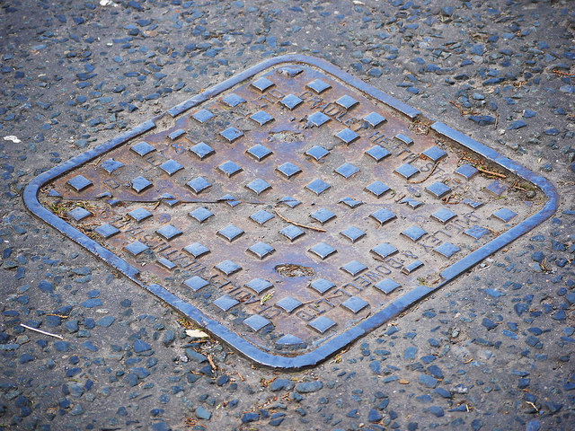 Manhole cover, Belfast