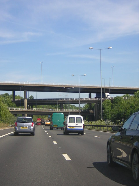 M25 / M23 junction, Merstham © Christopher Hilton cc-by-sa/2.0 ...