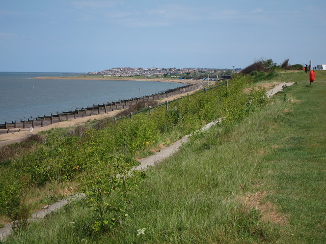 Tankerton Beach © Oast House Archive :: Geograph Britain and Ireland