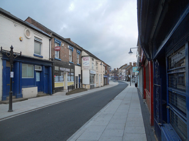 Dawley High St © Row17 :: Geograph Britain and Ireland