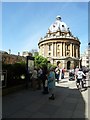 The Radcliffe Camera on a glorious Spring afternoon (b)