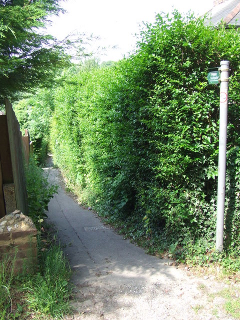 Public footpath near Chesham