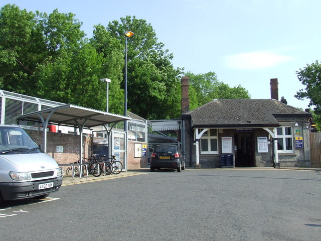 Chesham Station © Malc McDonald cc-by-sa/2.0 :: Geograph ...