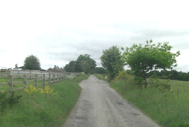 Minor road in Bishop Kinkell