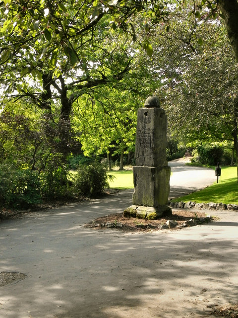 Stamford Park, The Old Market Cross