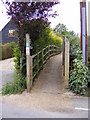 Footpath to Kettleburgh Village Green