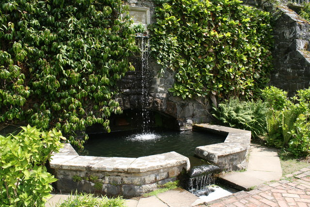 Fountain at Bodnant Garden