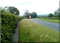 A40 footpath SE of Crickhowell