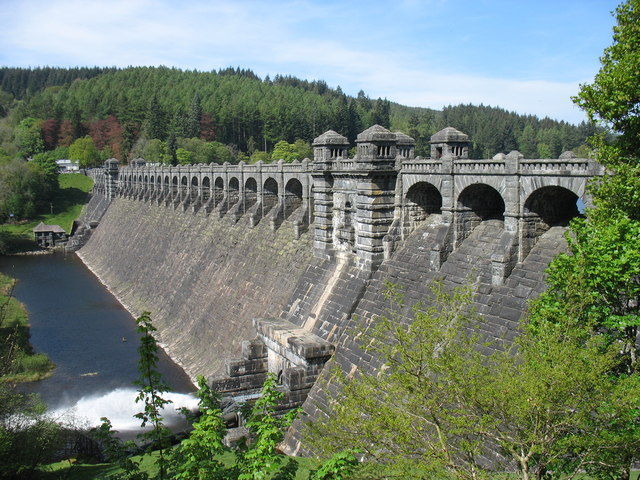 Lake Vyrnwy dam © David Purchase :: Geograph Britain and Ireland