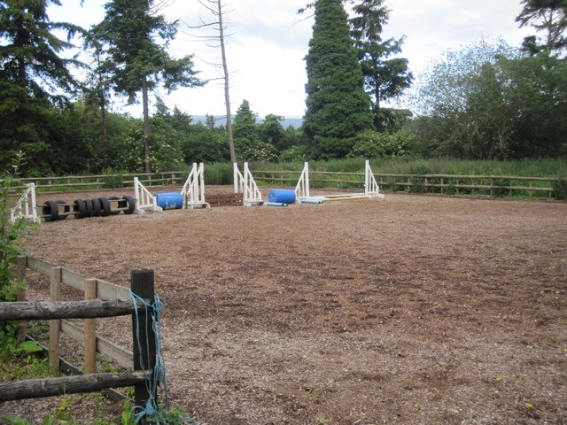 Outdoor riding school on the edge of Bronllys